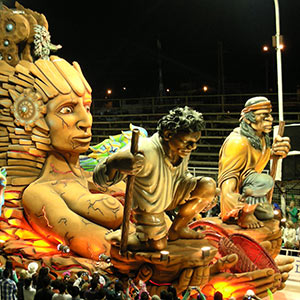 Travel to carnival in Gualeguaychú