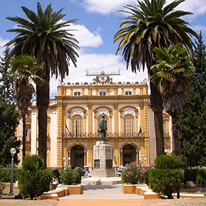 Reach nearby national parks and learn native customs in Salta